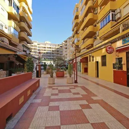 Sleeps 4 Air Con T792157